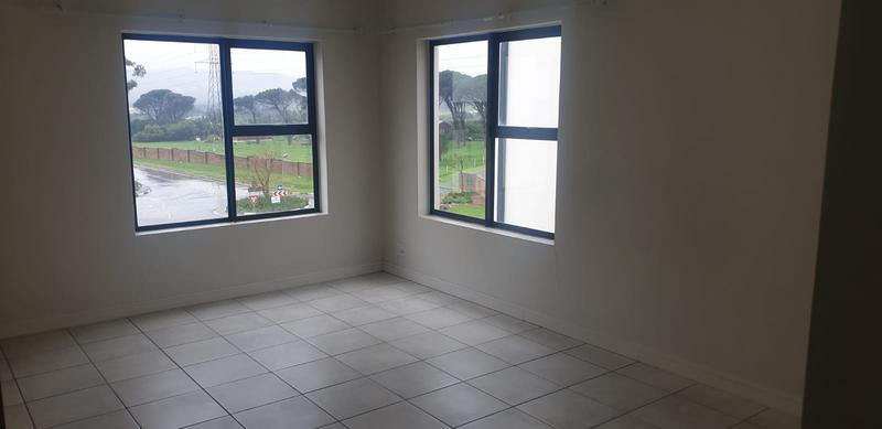 To Let 1 Bedroom Property for Rent in Gordons Bay Western Cape